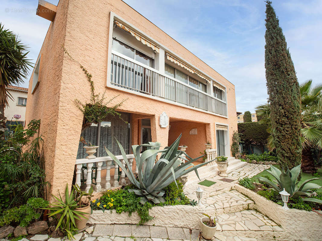 Maison à CANNES