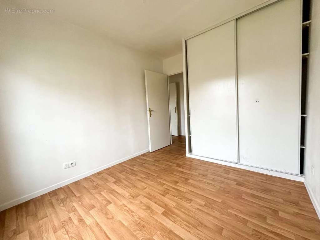 Appartement à MORANGIS