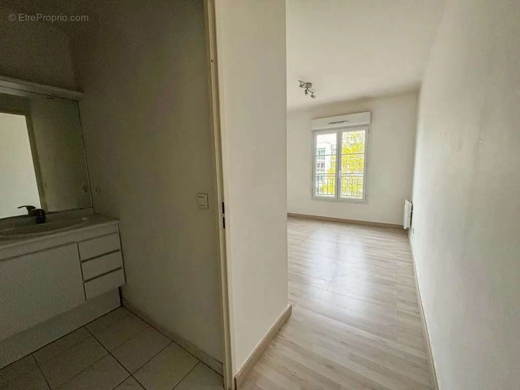 Appartement à MORANGIS