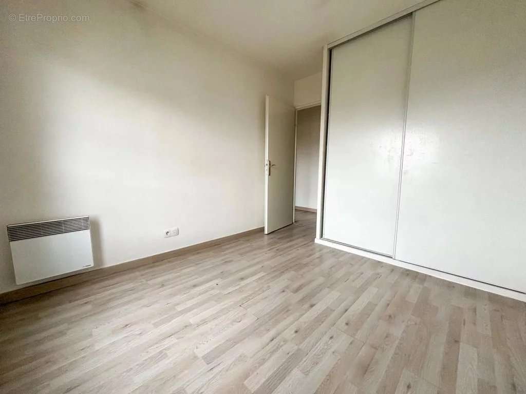 Appartement à MORANGIS