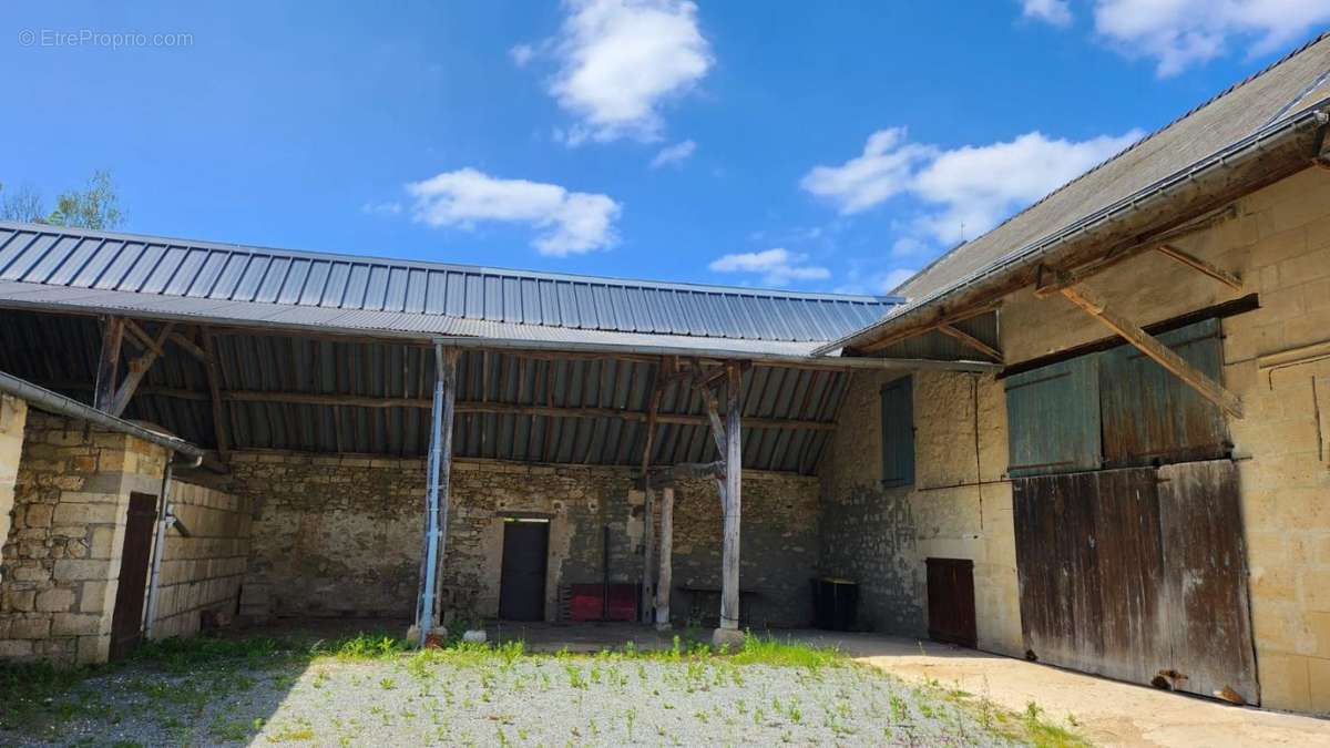 Maison à PIERREFONDS