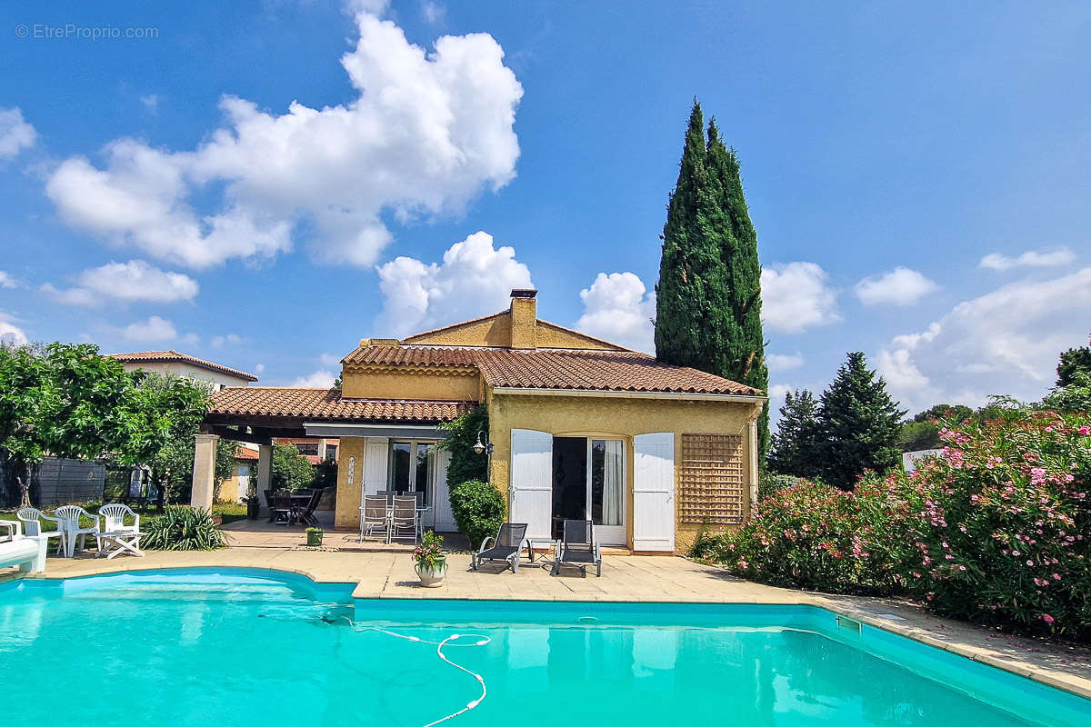 Maison à VILLENEUVE-LES-AVIGNON