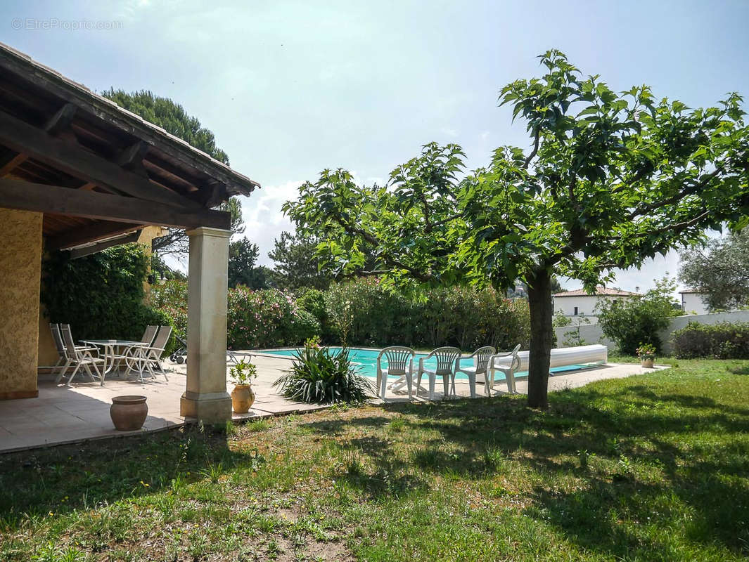 Maison à VILLENEUVE-LES-AVIGNON