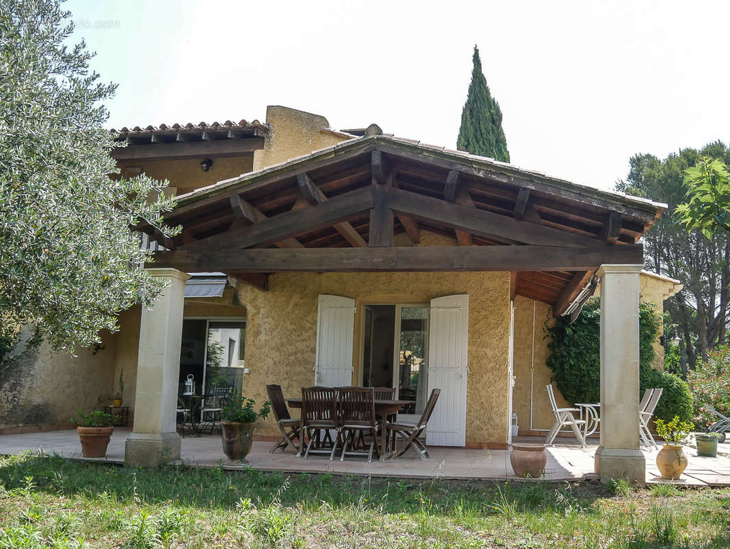 Maison à VILLENEUVE-LES-AVIGNON