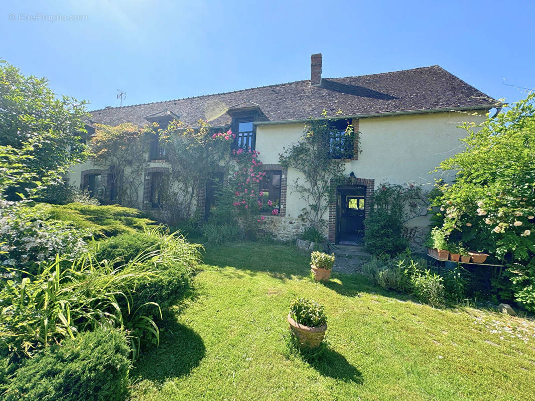 Maison à NOGENT-LE-ROI