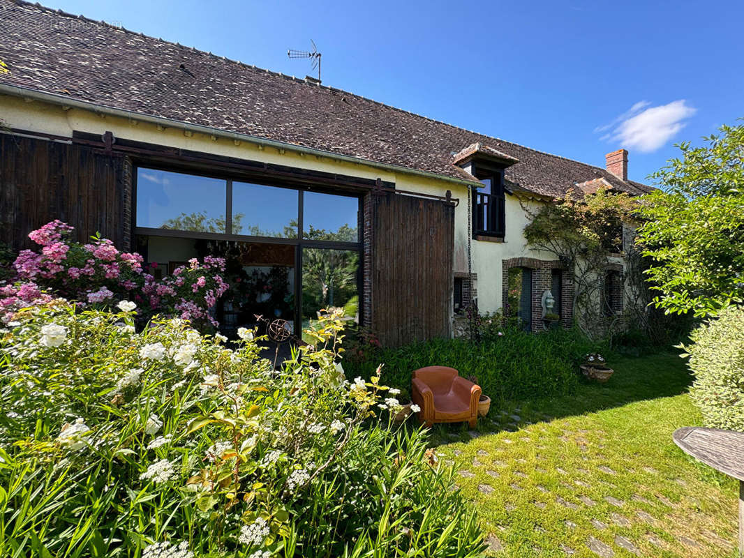 Maison à NOGENT-LE-ROI