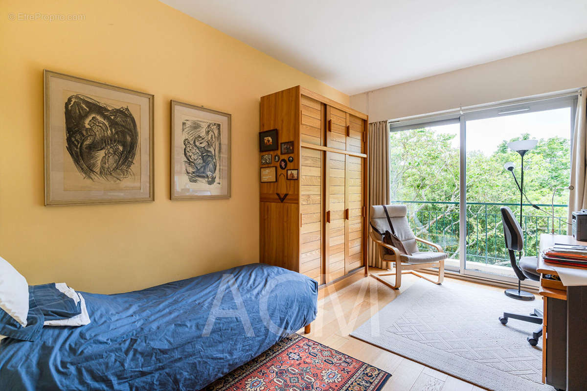 Appartement à MAISONS-LAFFITTE