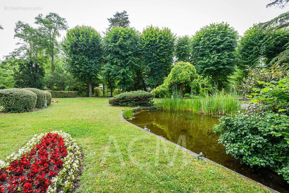 Appartement à MAISONS-LAFFITTE