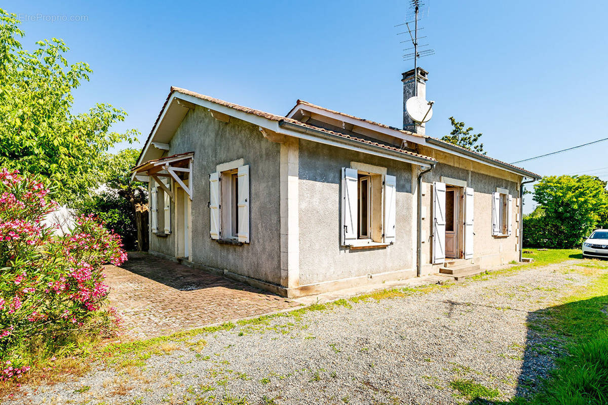 Maison à SAINT-LOUBES