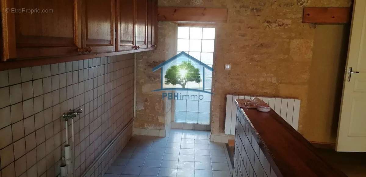 Appartement à SALIGNAC-EYVIGUES