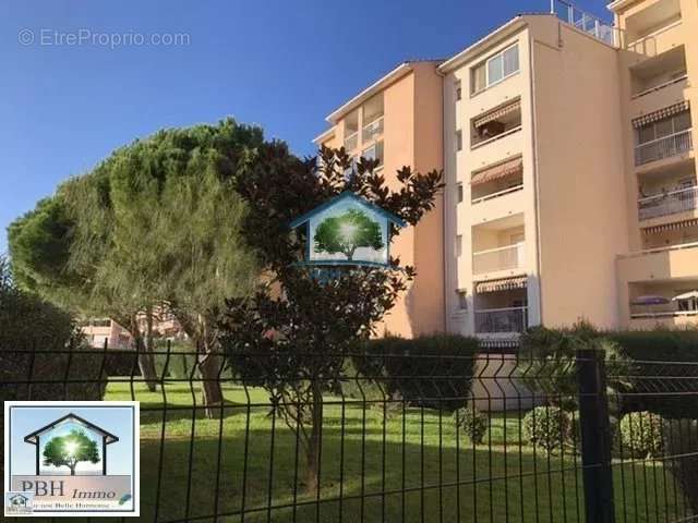 Appartement à FREJUS