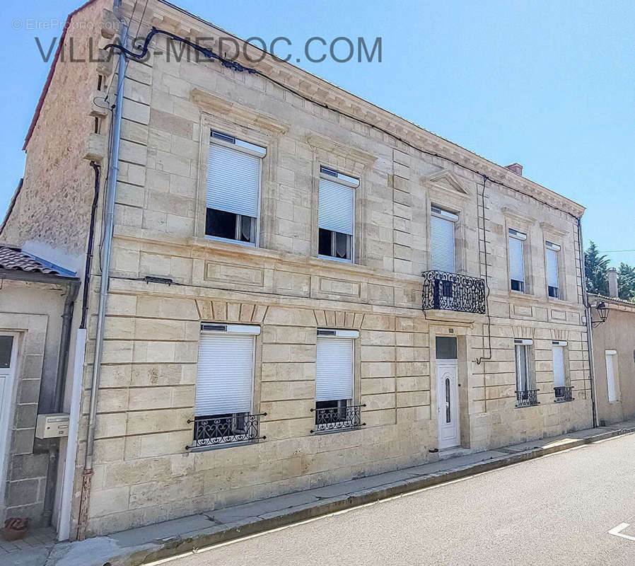 Maison à SAINT-YZANS-DE-MEDOC