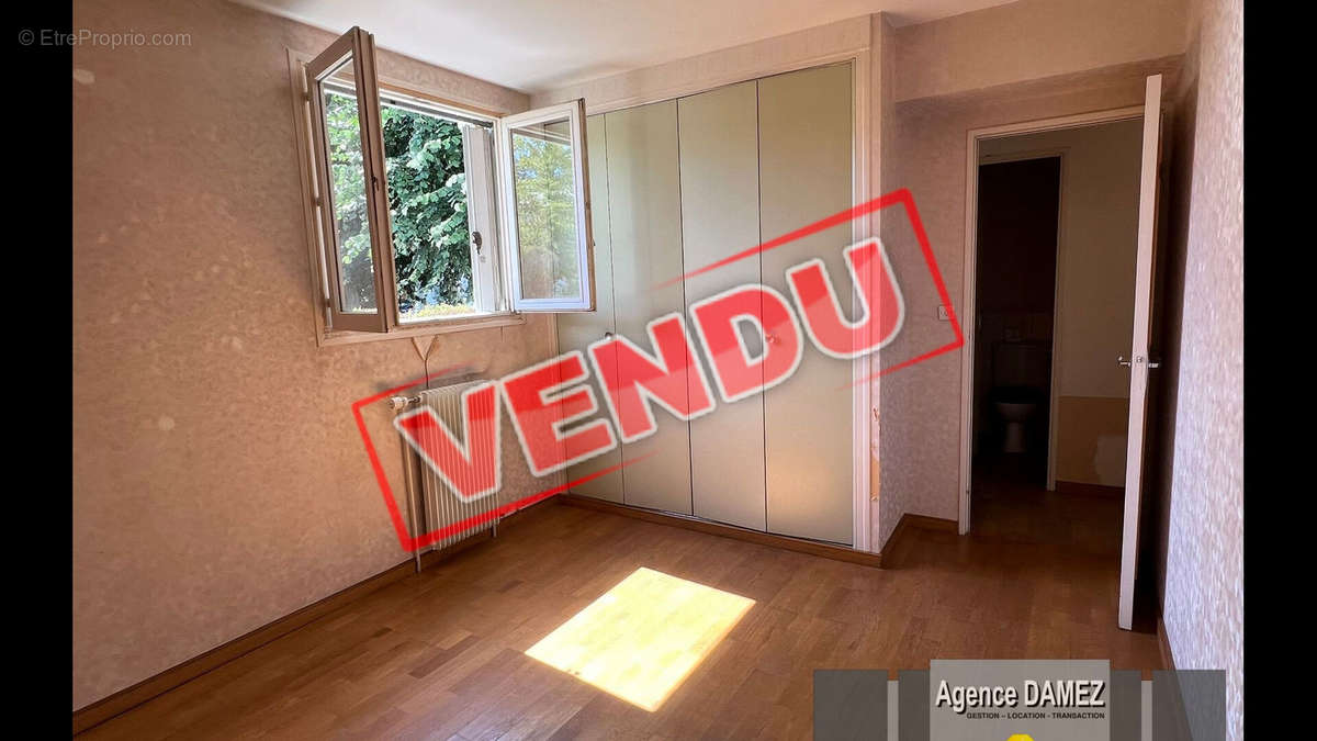 Appartement à DOURDAN