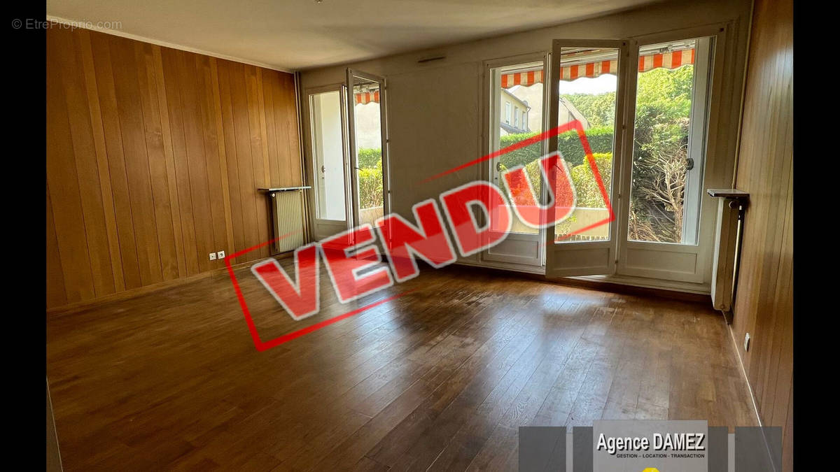 Appartement à DOURDAN