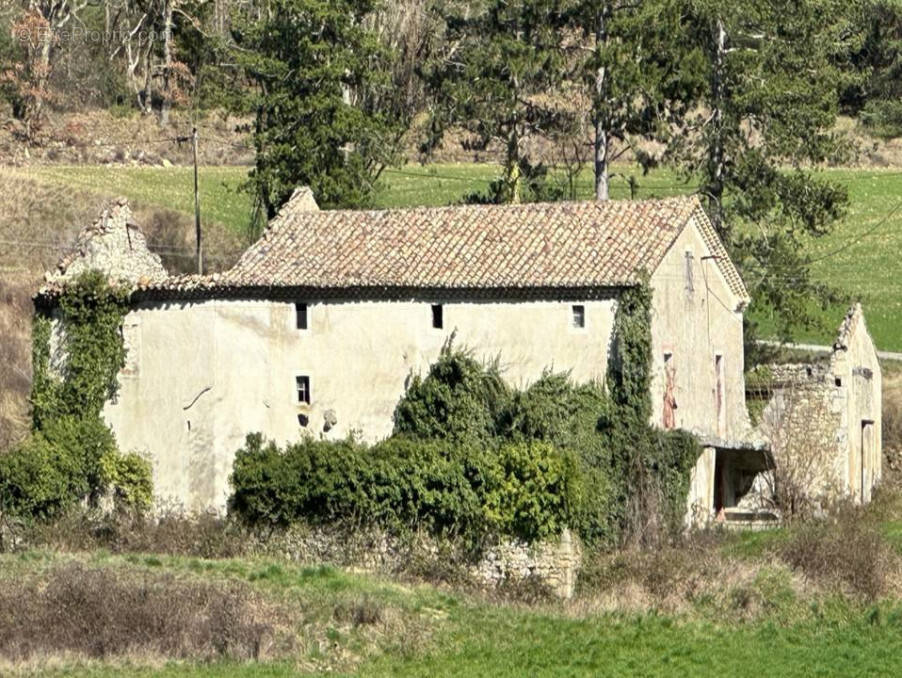 Maison à DIEULEFIT