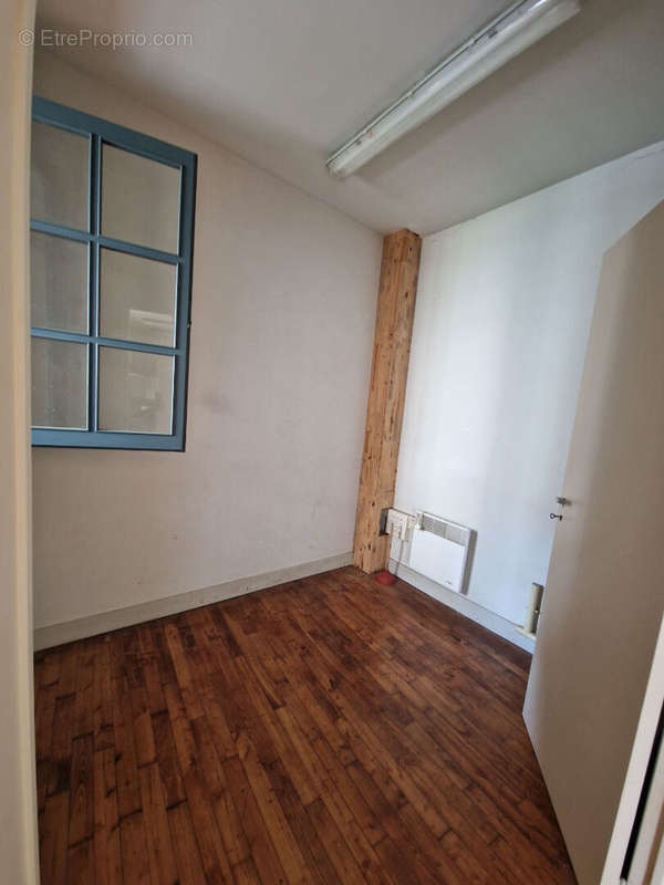 Appartement à THIVIERS