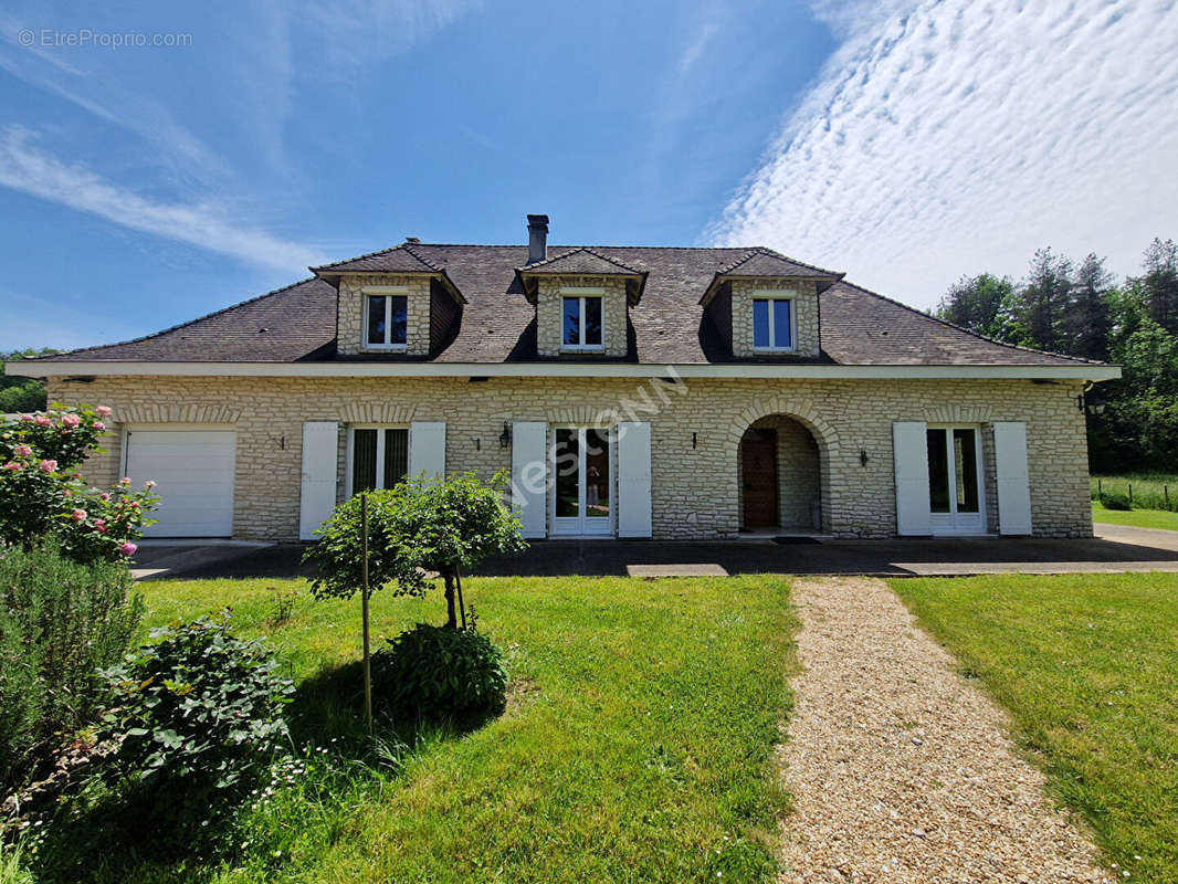 Maison à BRANTOME