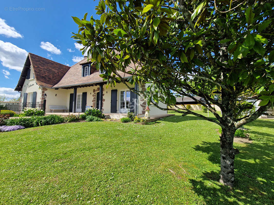 Maison à BRANTOME