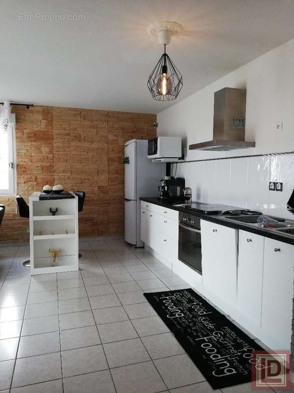 Appartement à FLEURY