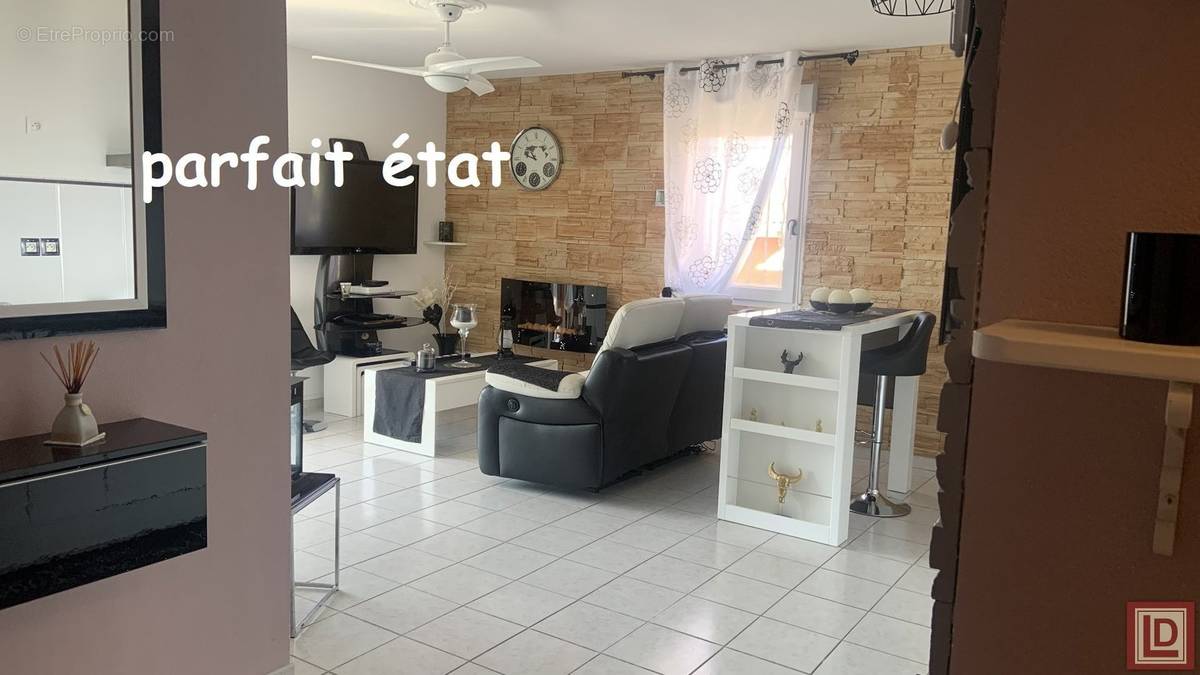 Appartement à FLEURY