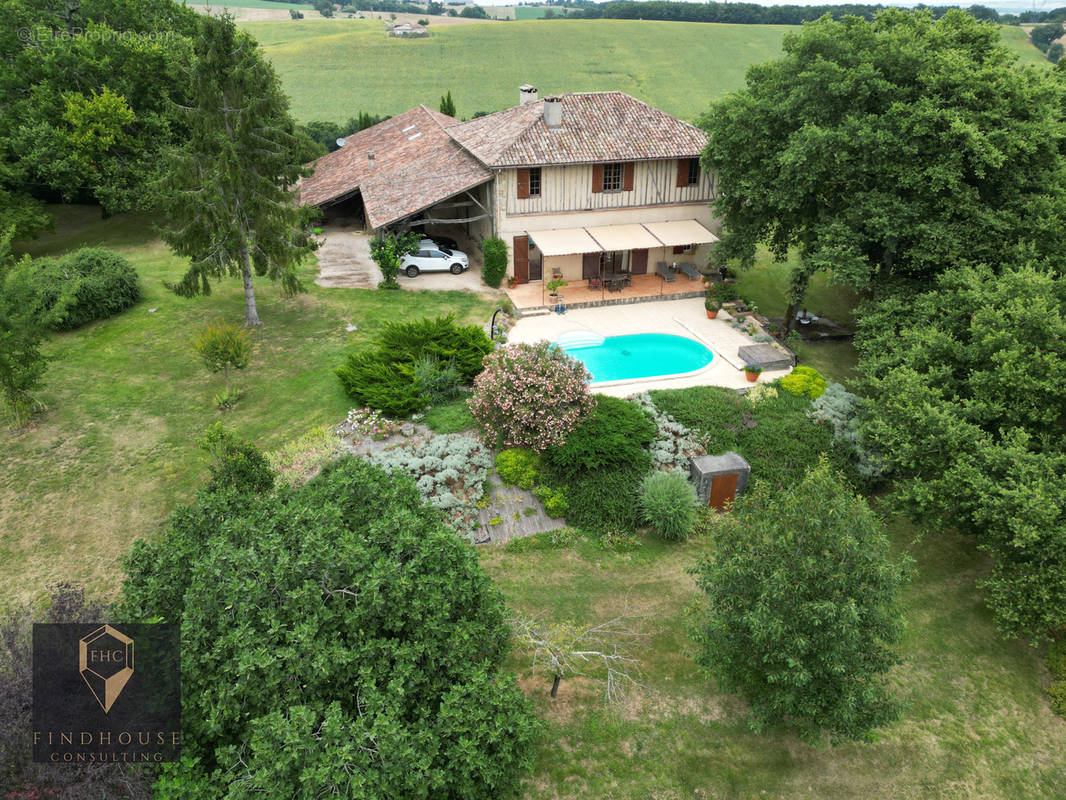 Maison à L&#039;ISLE-EN-DODON