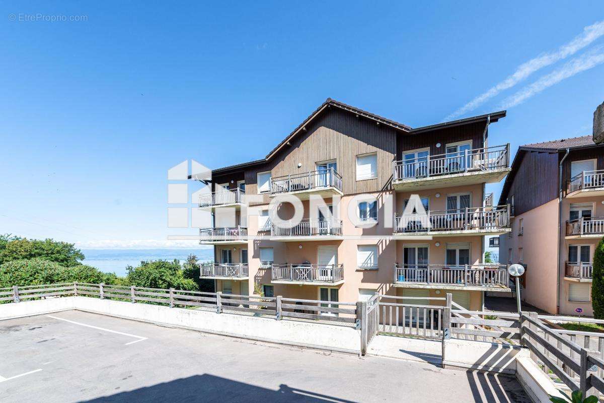 Appartement à EVIAN-LES-BAINS