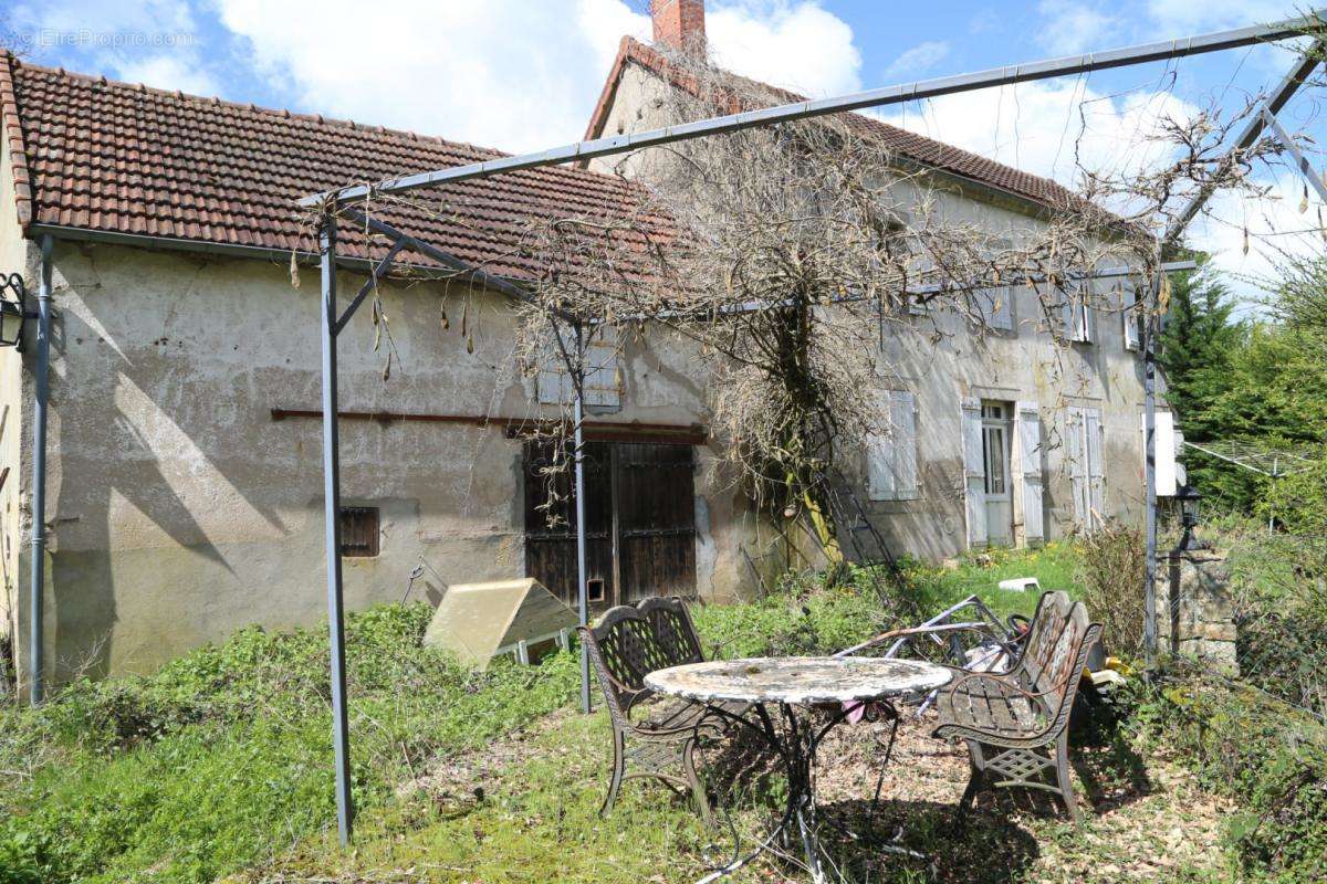 Maison à ANTULLY