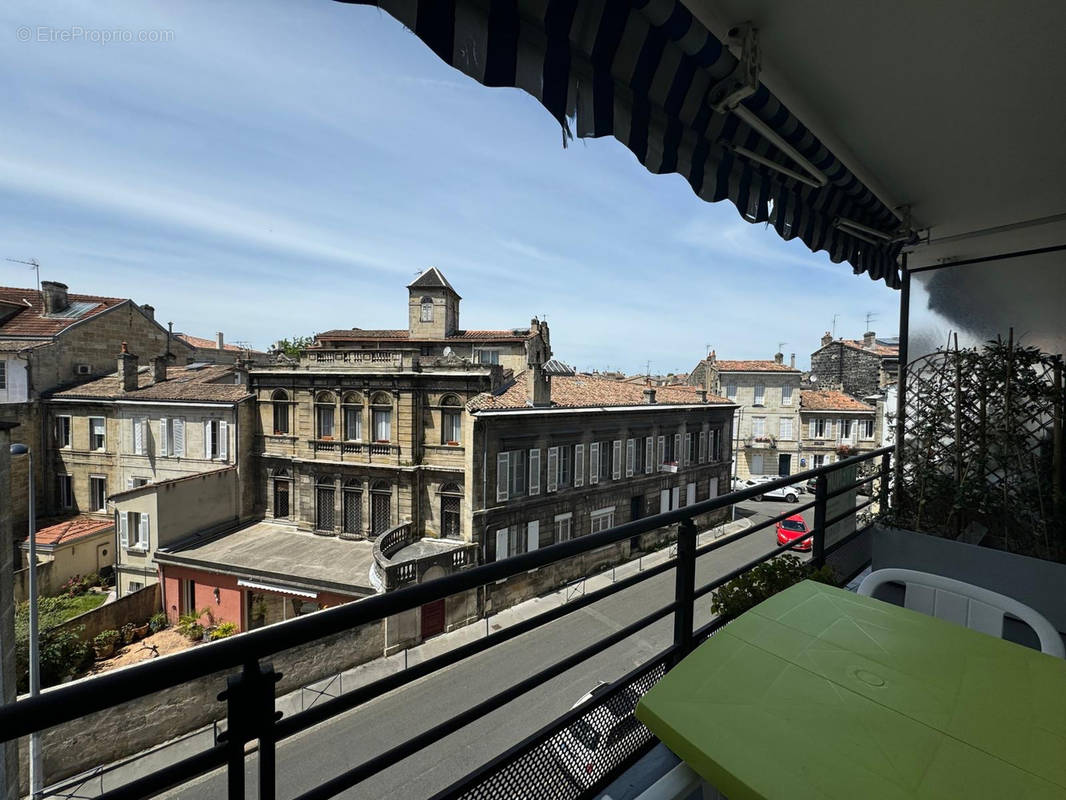 Appartement à BORDEAUX