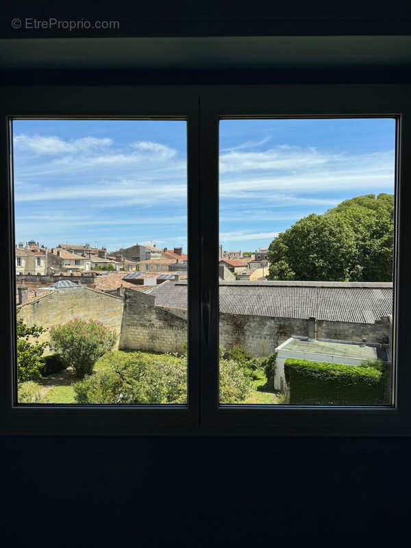 Appartement à BORDEAUX