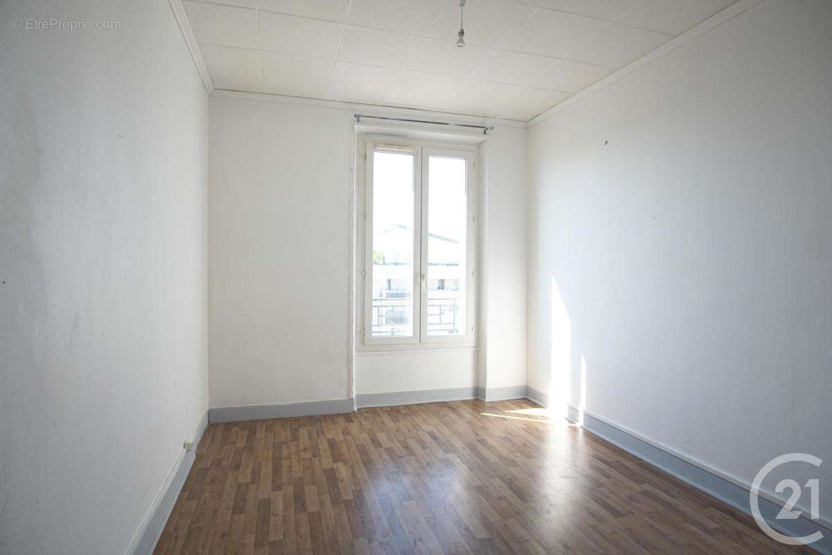 Appartement à CHOISY-LE-ROI