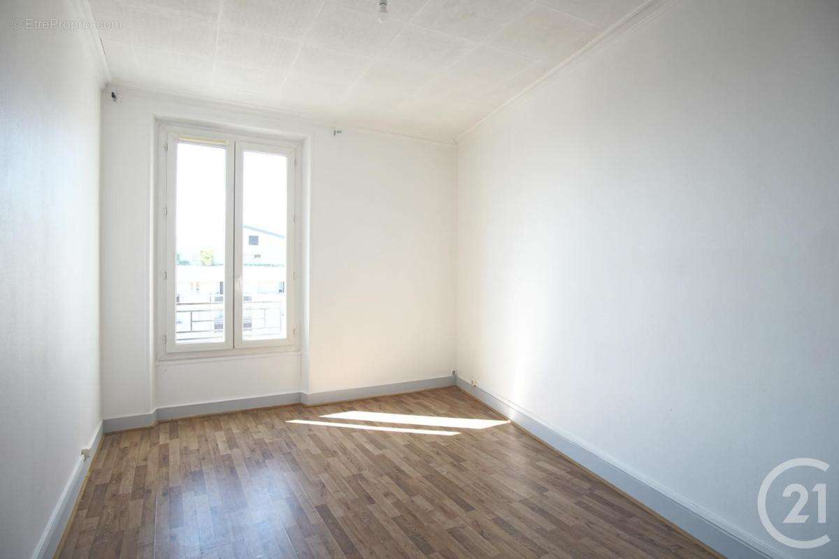 Appartement à CHOISY-LE-ROI