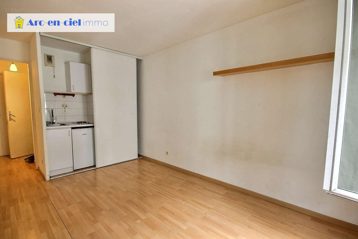 Appartement à PARIS-11E