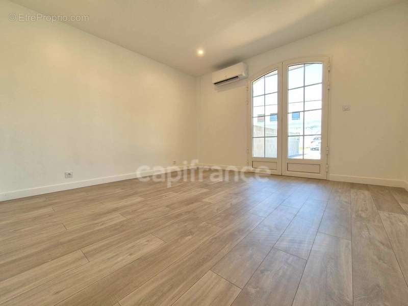 Appartement à SAINT-SULPICE-DE-ROYAN