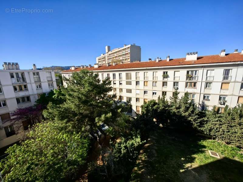 Appartement à MARSEILLE-9E