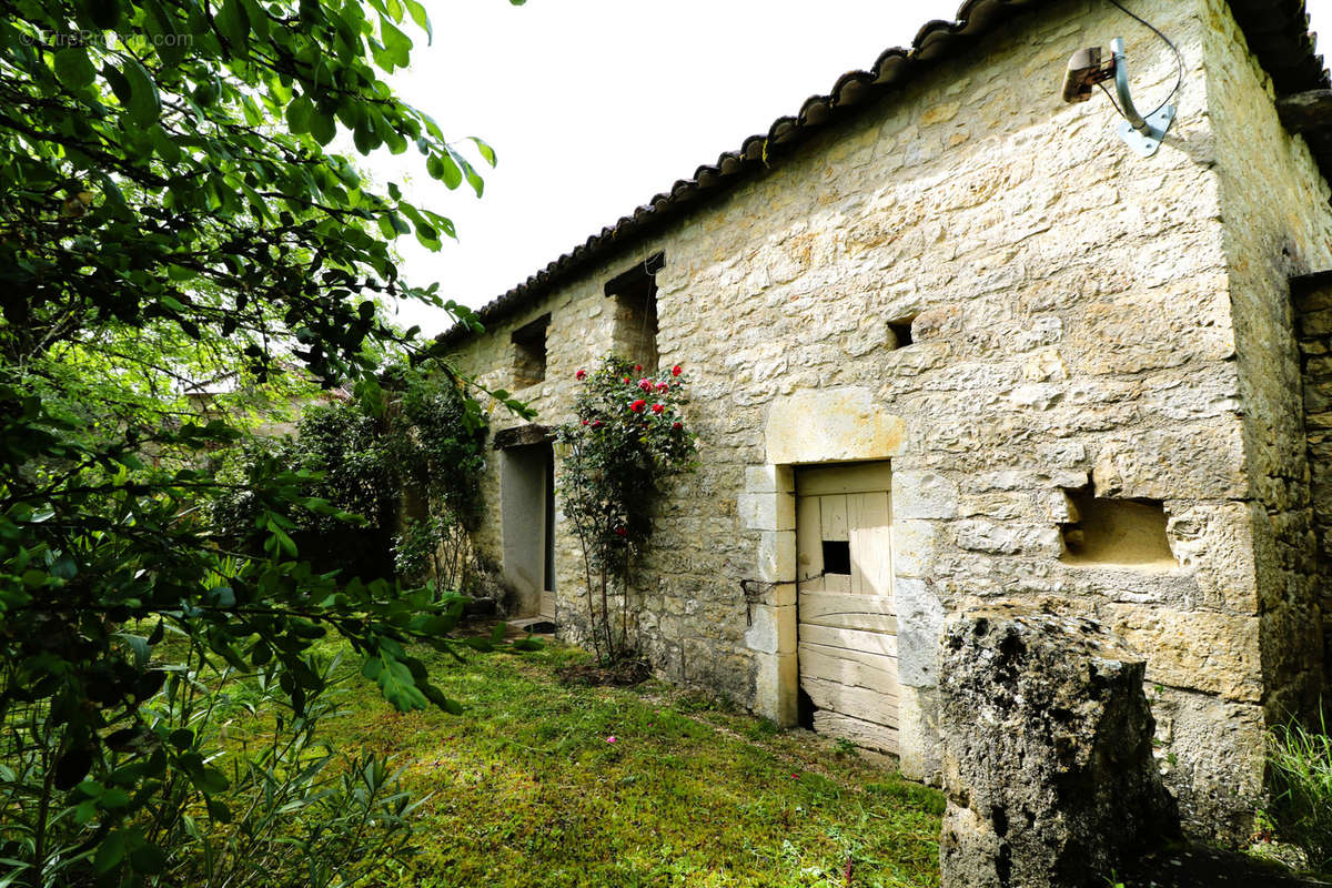 Maison à CAHORS