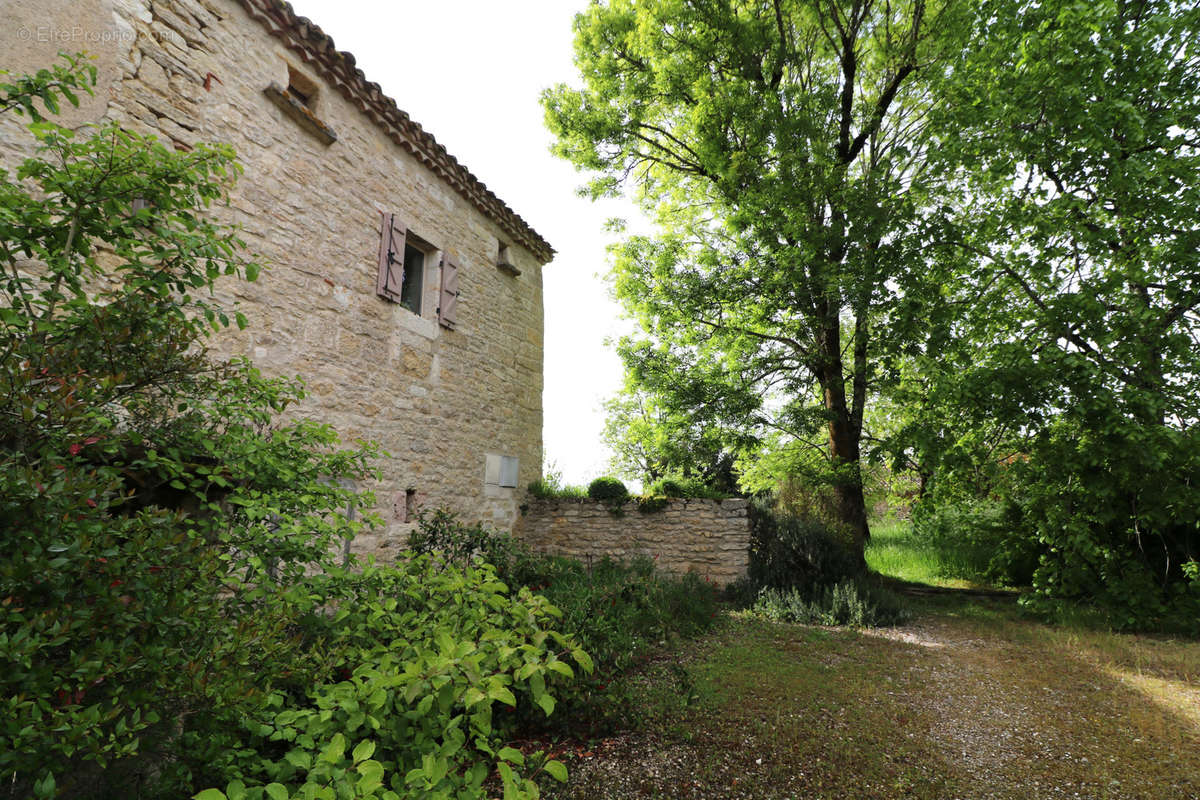 Maison à CAHORS