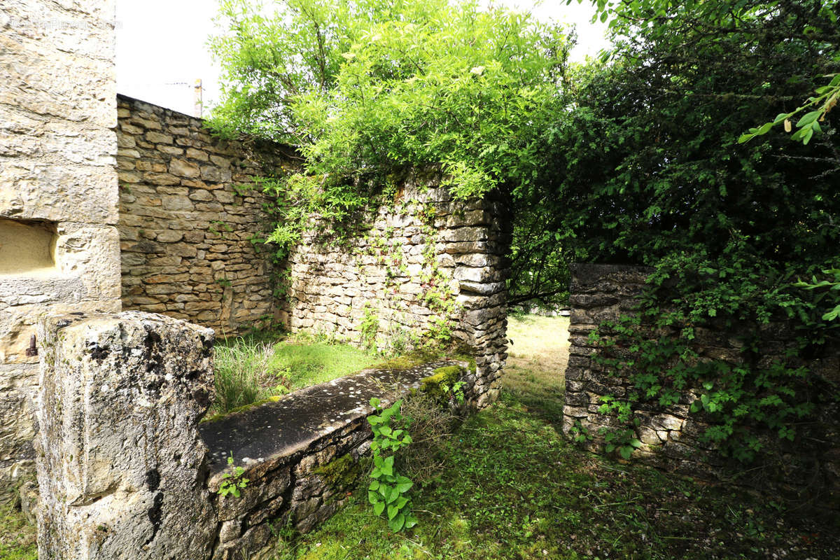 Maison à CAHORS