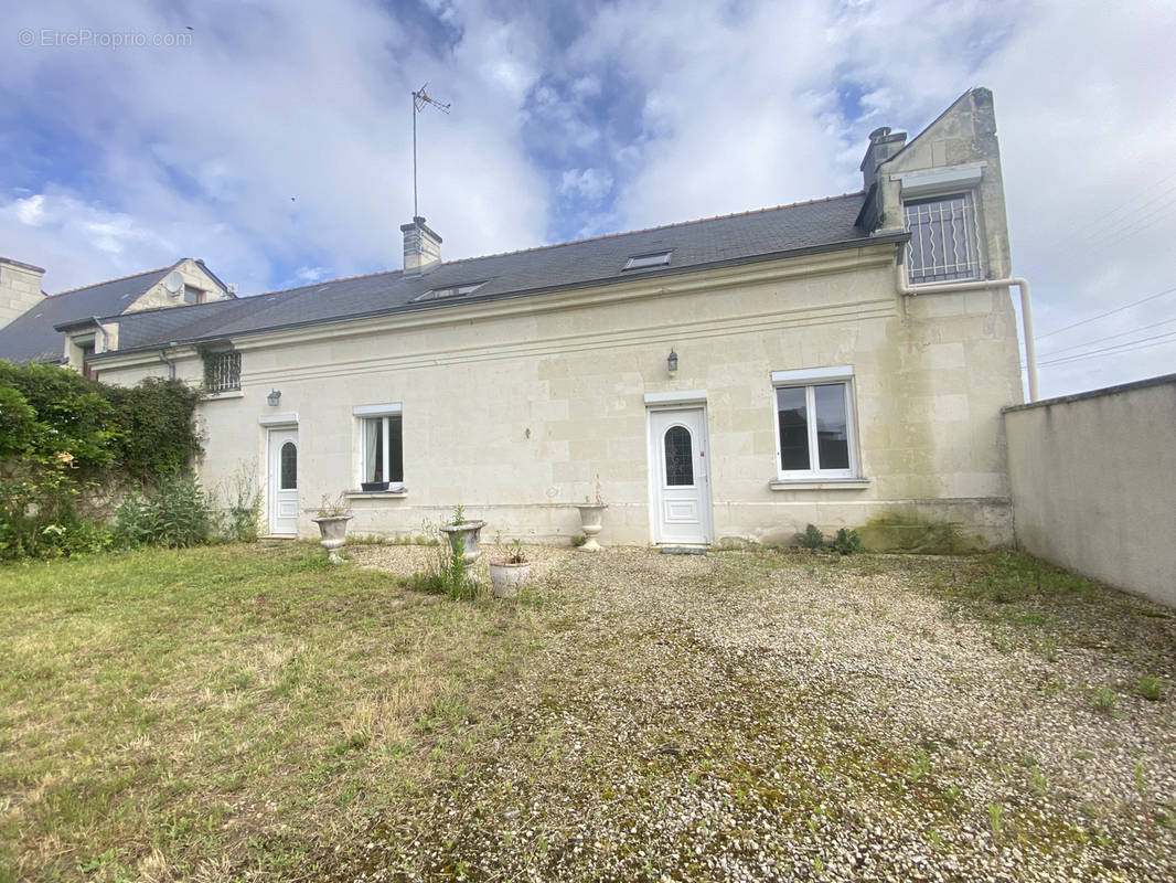 Maison à VARENNES-SUR-LOIRE