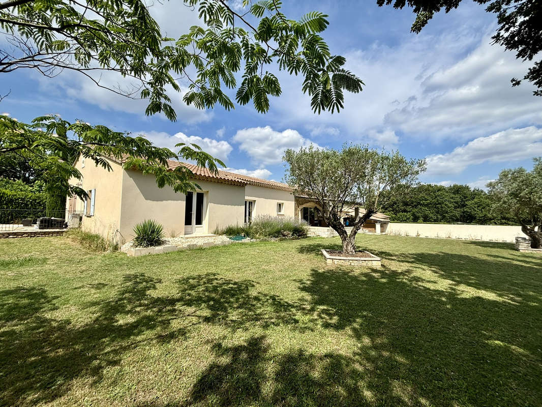 Maison à GRIGNAN