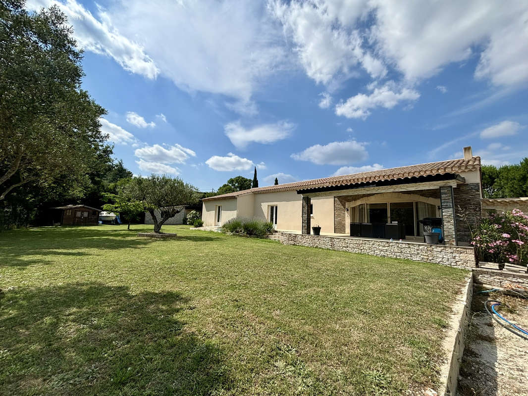 Maison à GRIGNAN