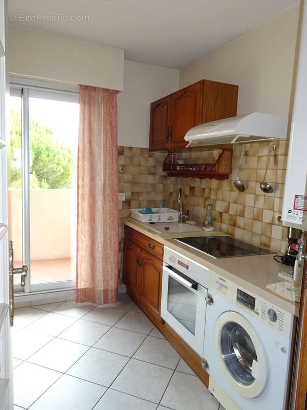 Appartement à HYERES