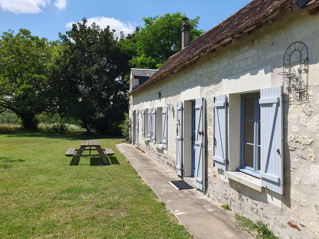 Maison à VILLENTROIS