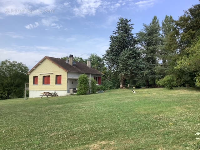 Maison à VILLENTROIS