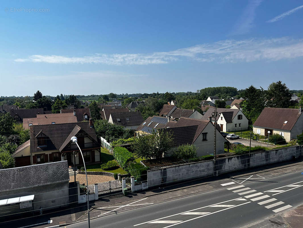 Appartement à SAINT-PRYVE-SAINT-MESMIN