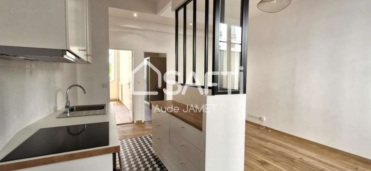 Photo 2 - Appartement à VERSAILLES