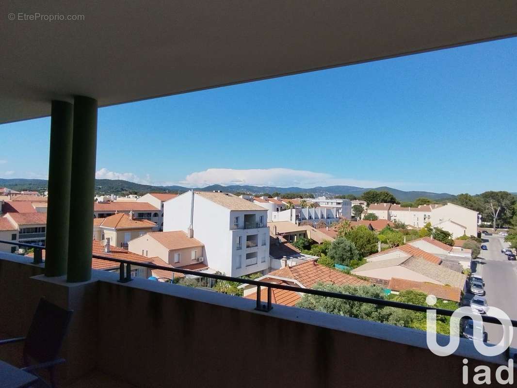 Photo 2 - Appartement à LA LONDE-LES-MAURES