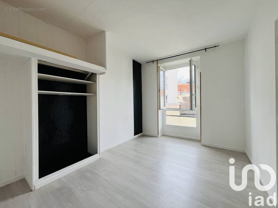 Photo 1 - Appartement à IVRY-SUR-SEINE