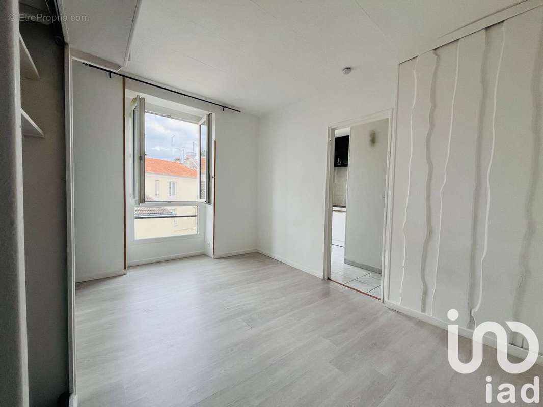 Photo 2 - Appartement à IVRY-SUR-SEINE