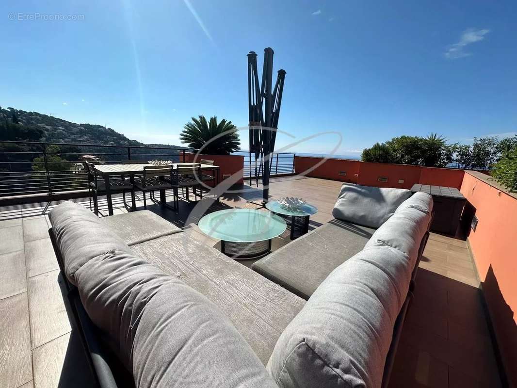 Appartement à ROQUEBRUNE-CAP-MARTIN