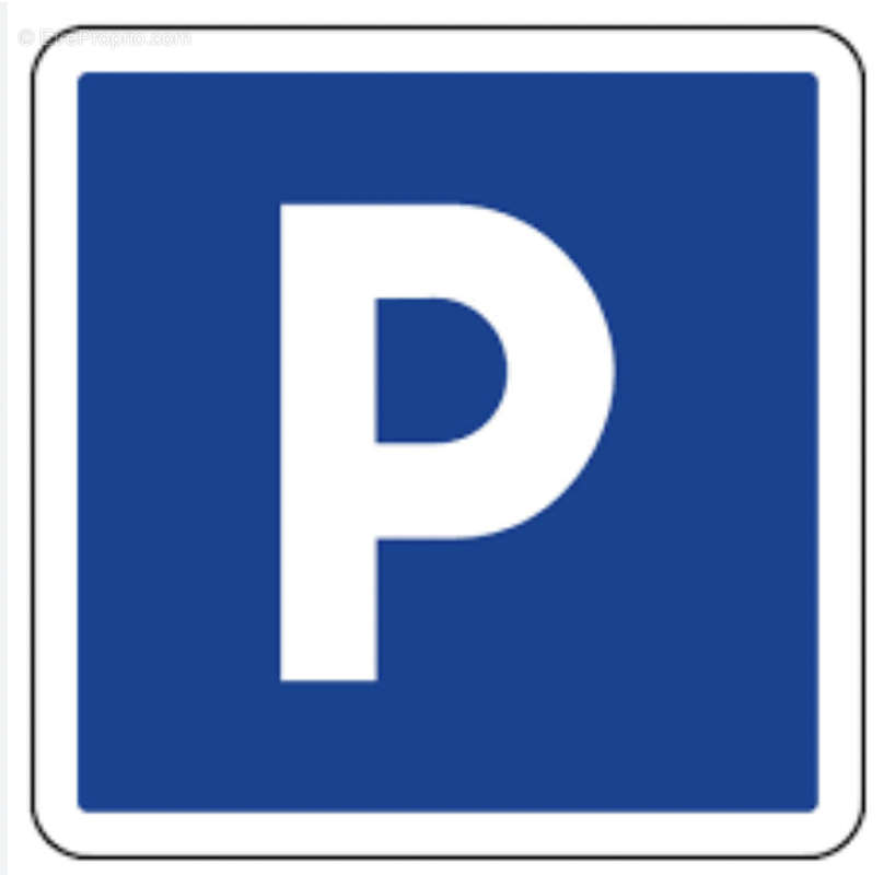 Parking à HYERES